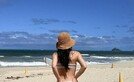 마마무 솔라, 한뼘짜리 비키니…몸매 부러워
