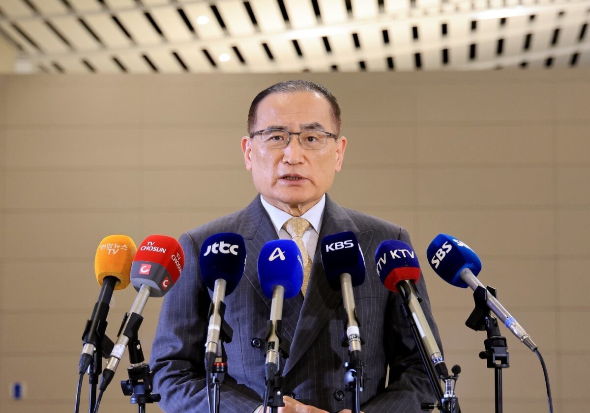 Wi Sung-lac heads to Tokyo for North Korea talks