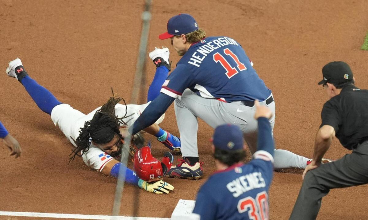 U.S. beats Dominican Republic, advances to WBC final