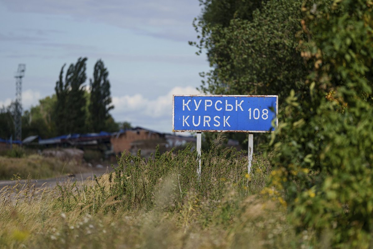 Ukraine Advances Deep into Russian Territory, Establishes Navy Command in Kursk Amid Renewed Battle - News Directory 3