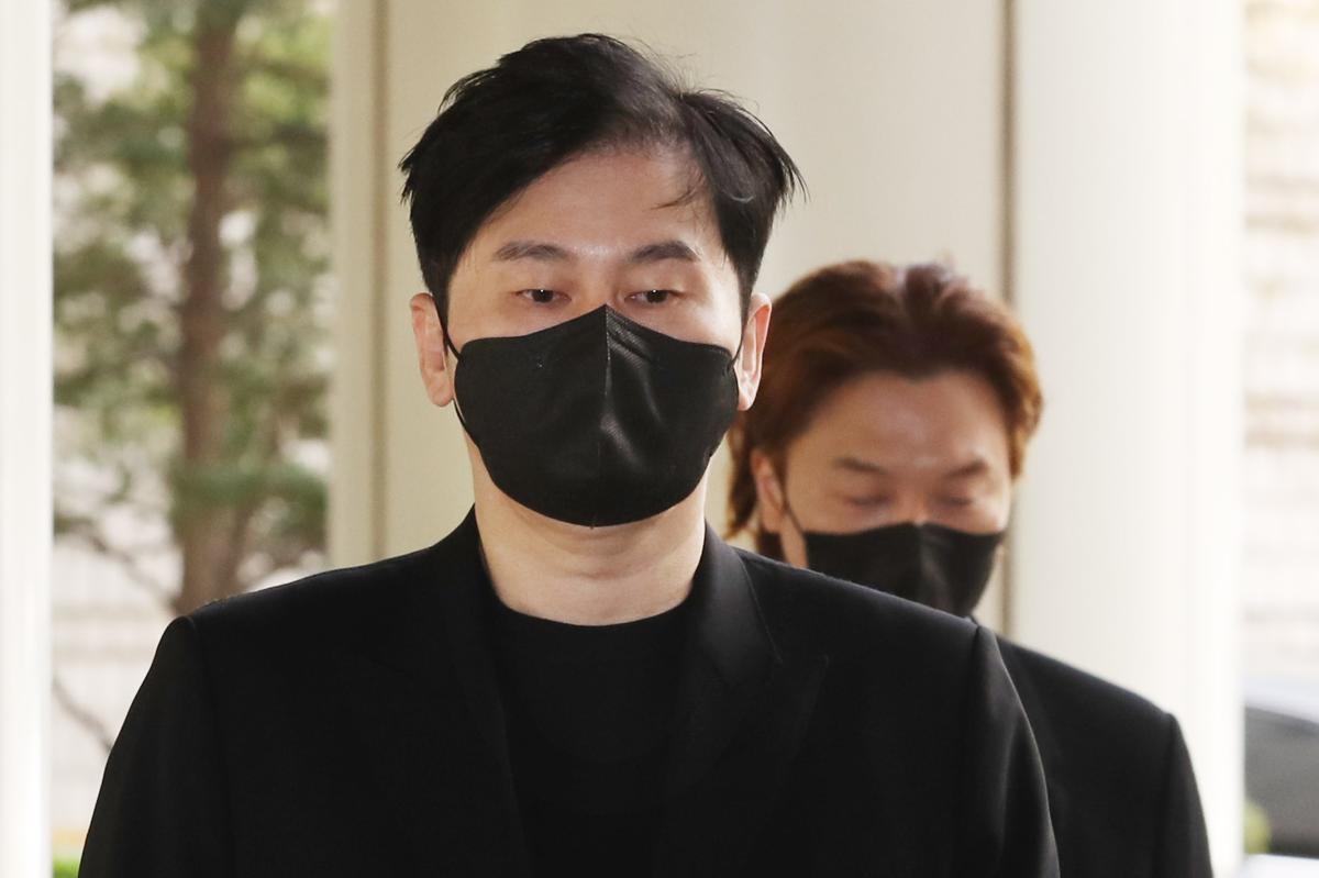 공판 출석 중인 비아이