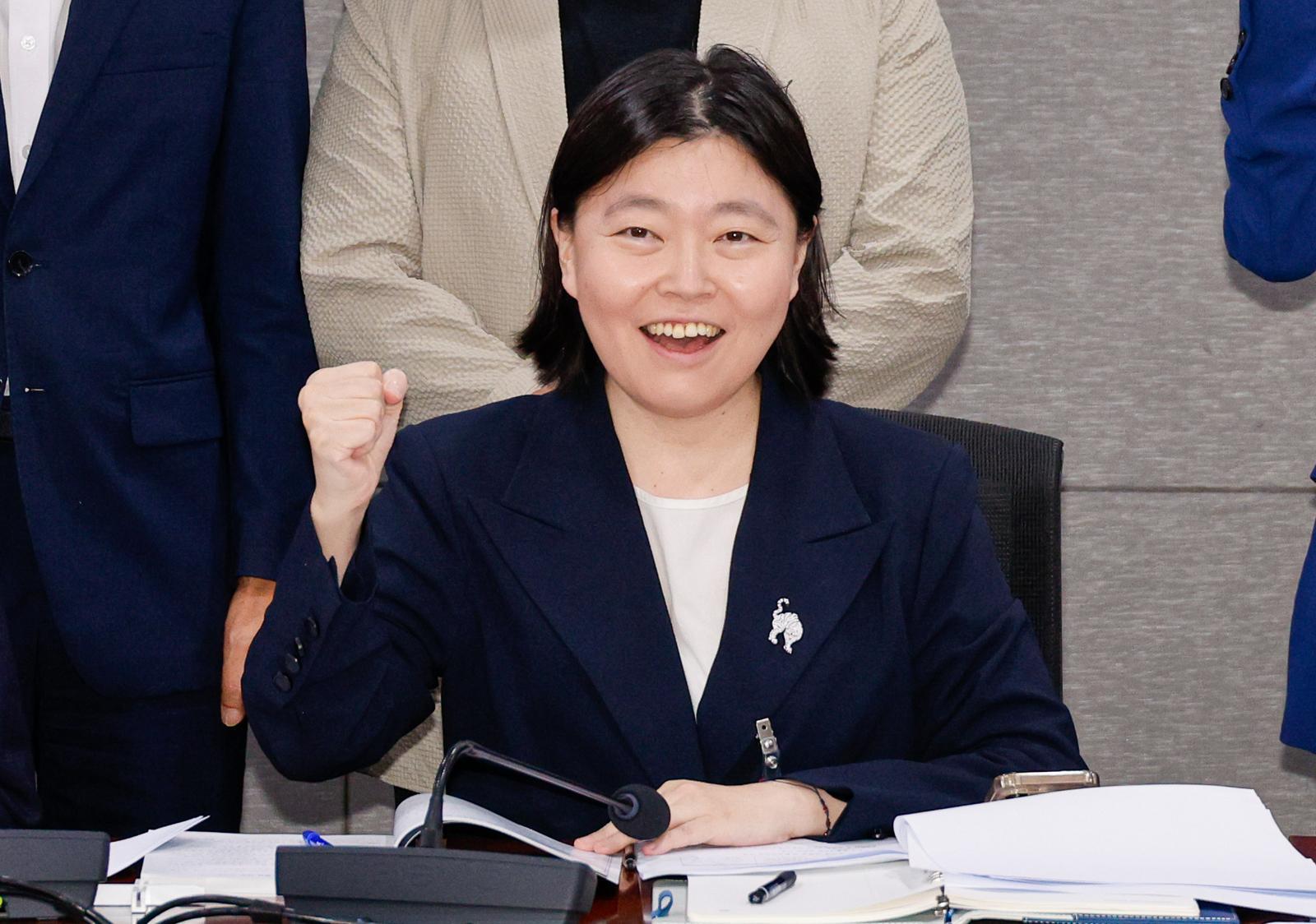토론에서 발언하는 임은정 검사장