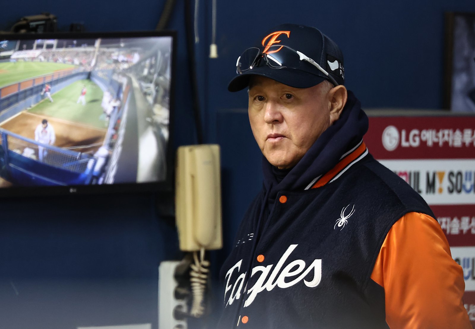 폰세 한국시리즈 3차전 불펜 피칭 장면