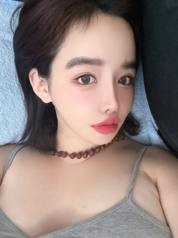 동아일보 박봄 인스타 관련 기사 이미지