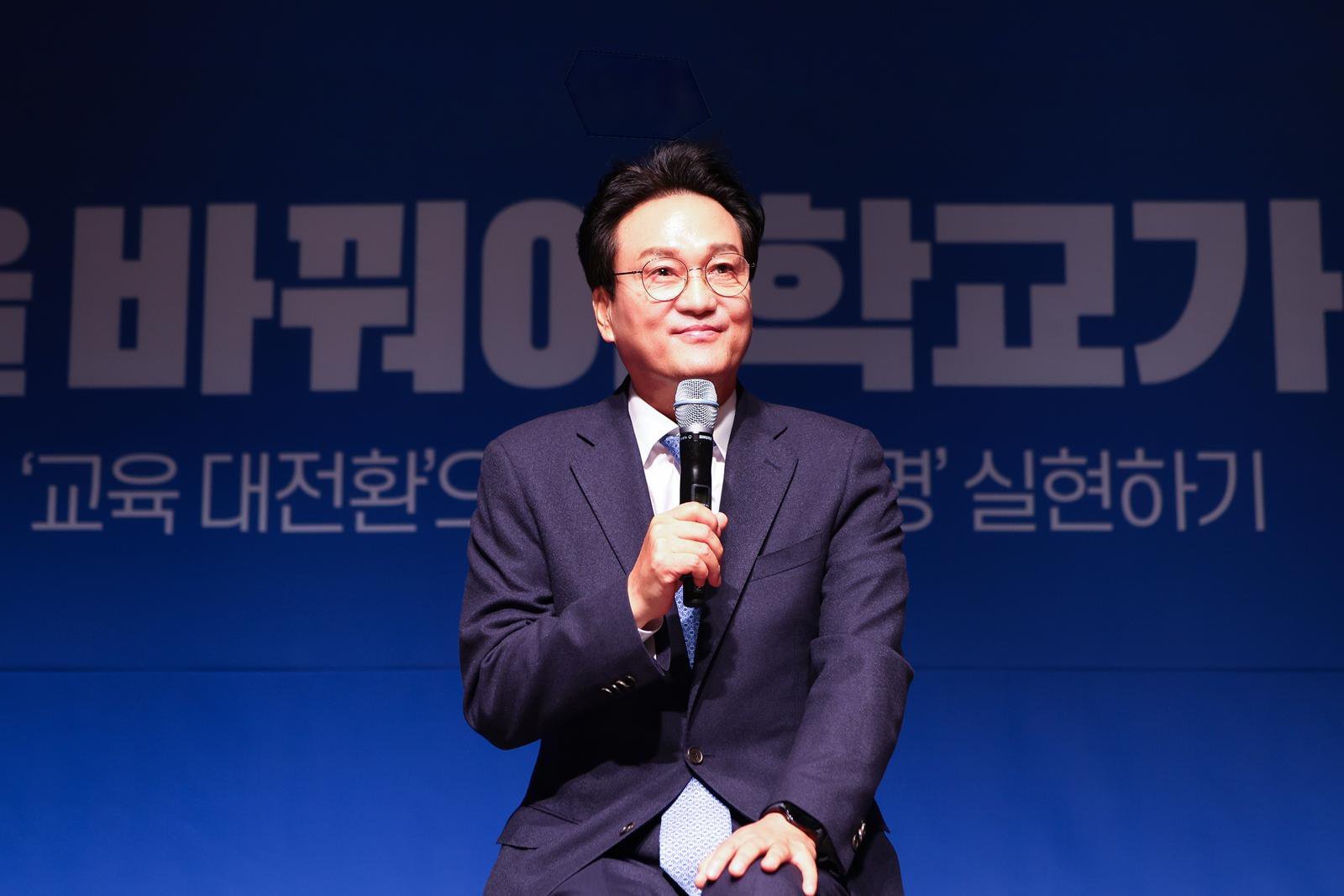 동아일보 보도 이미지: 최순실 명예훼손 손해배상 및 안민석 출마
