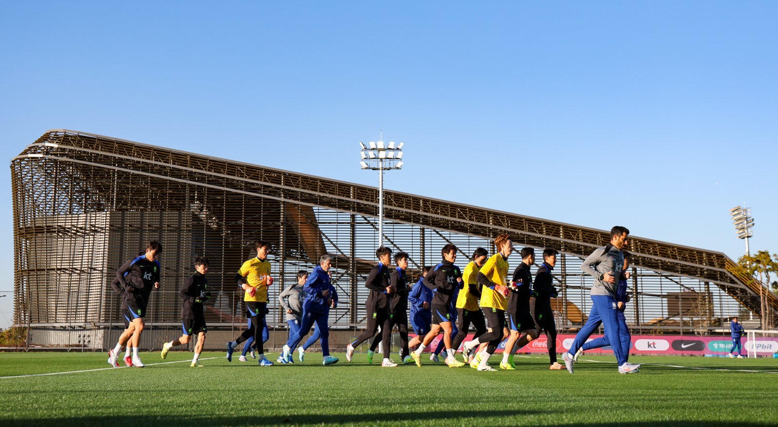 대표팀 이동 및 운영 관련 보도 이미지